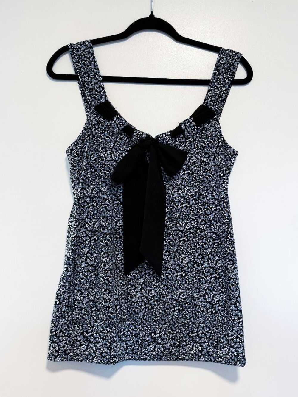 Black & White Floral Bow Front Tank Top, M
